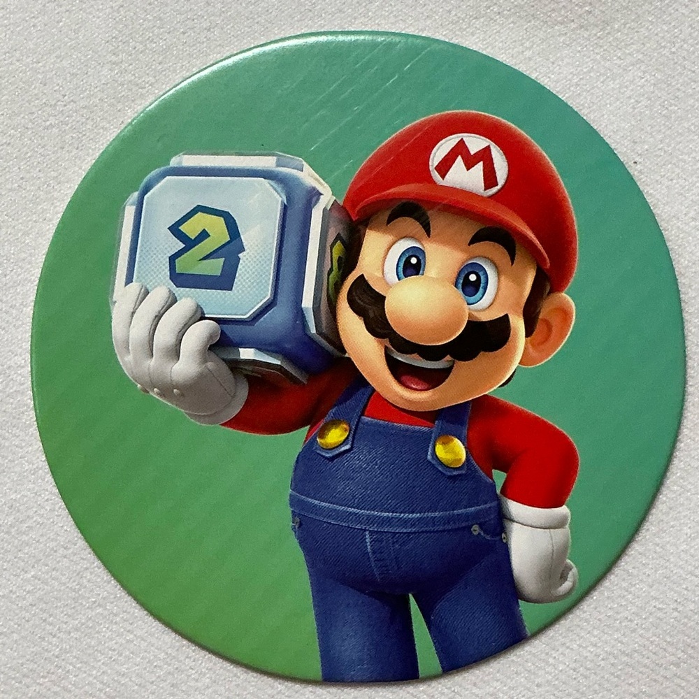 Mario Dice Roll 2 Character in Cardboard Game Topper